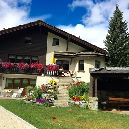 In Fee Near Slopes *