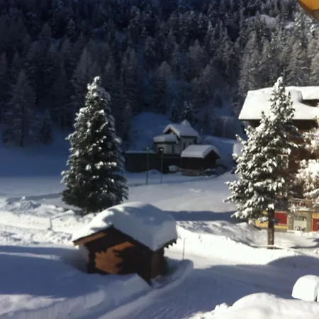 In Fee Near Slopes *