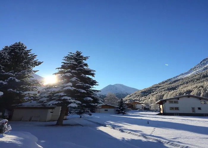 In Fee Near Slopes *