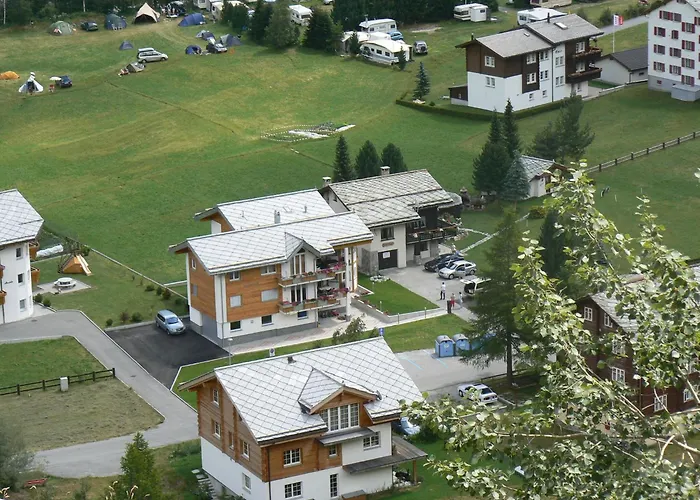 In Fee Near Slopes