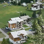 In Fee Near Slopes