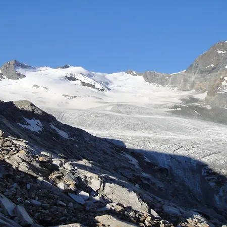 דירה In Fee Near Slopes